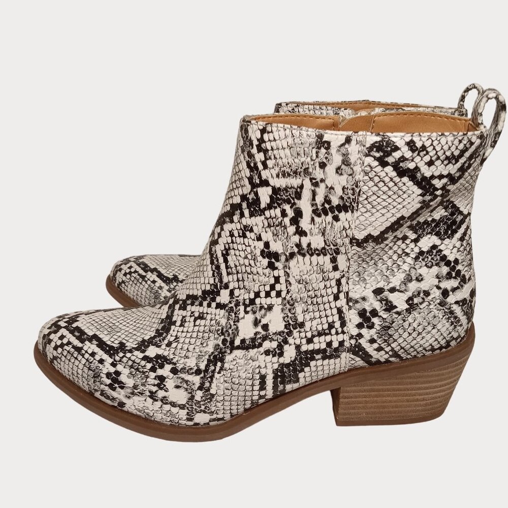 Code West Womens Voodoo Snake Print Ankle Boots Side Zipper Size 7.5 Stacked Hee - Picture 4 of 11